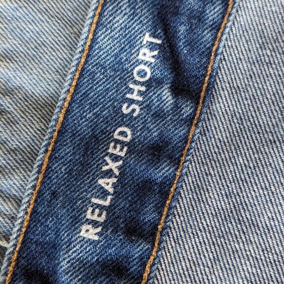 J. Crew Relaxed Fit Denim Cut Off Blue Jean Shorts Mid Rise Women's Sz 34‎ NWT - Picture 11 of 15